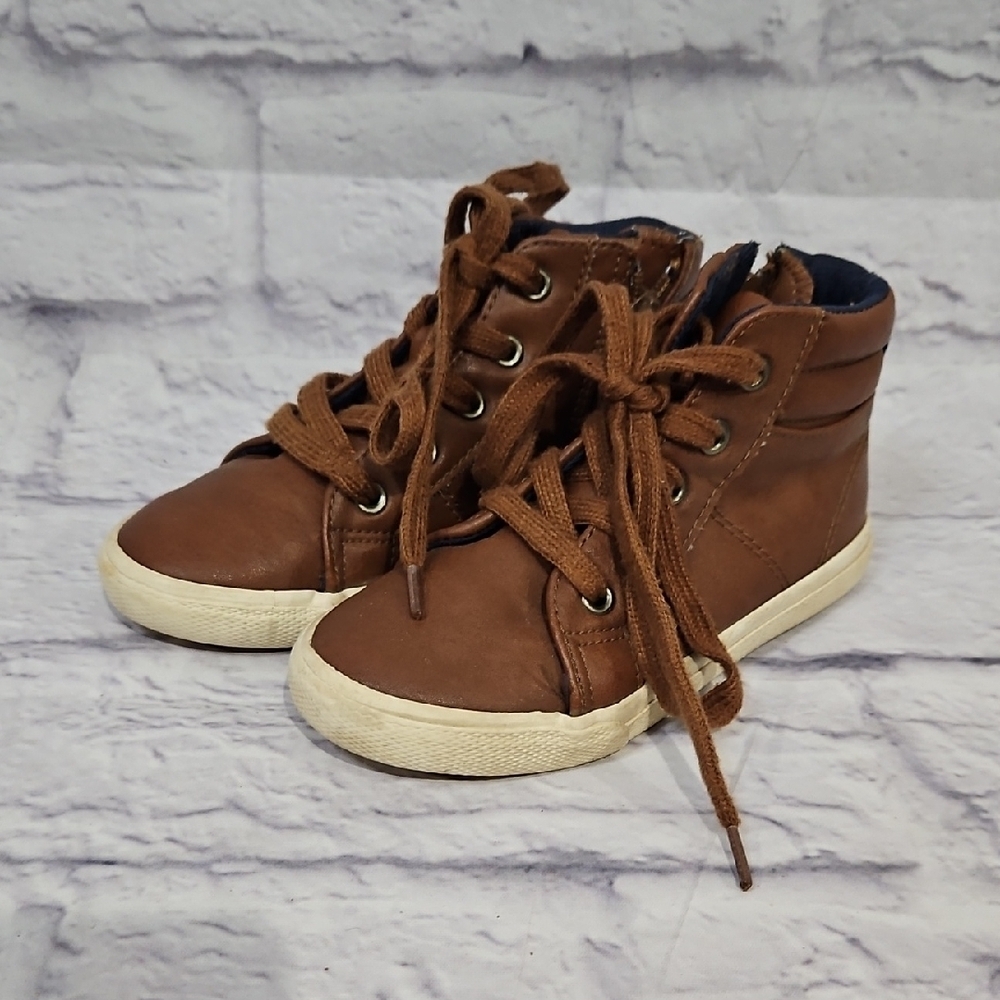 Cat & Jack Kids' Brown Lace-Up High Top Sneakers